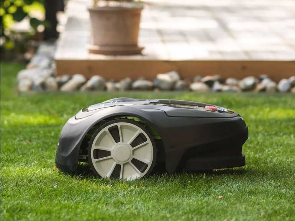 Greenworks OPTIMOW 5 - Robot cortacésped - Con cable perimetral - Imagen 2