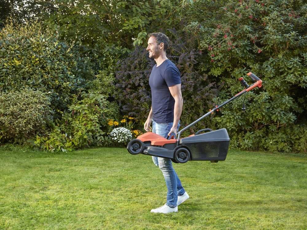 Black & Decker BEMW451BH-QS - Cortacésped eléctrico - 1200 W - Corte de 32 cm - Imagen 2