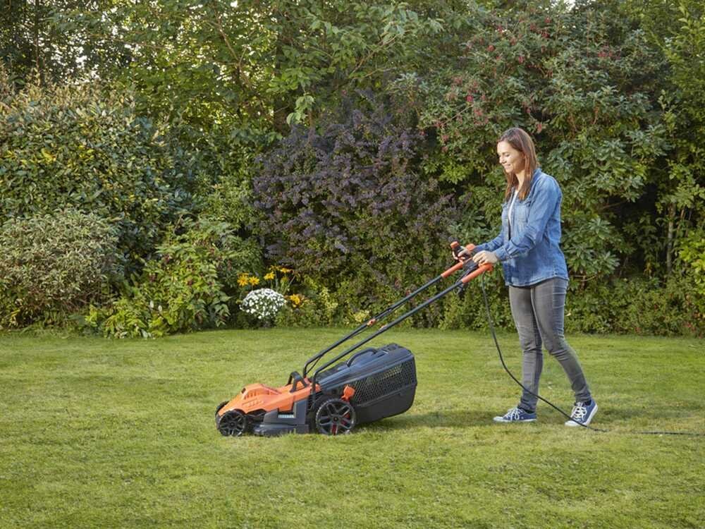 Black & Decker BEMW461BH-QS - Cortacésped eléctrico - 1400 W - Corte de 34 cm - Imagen 2