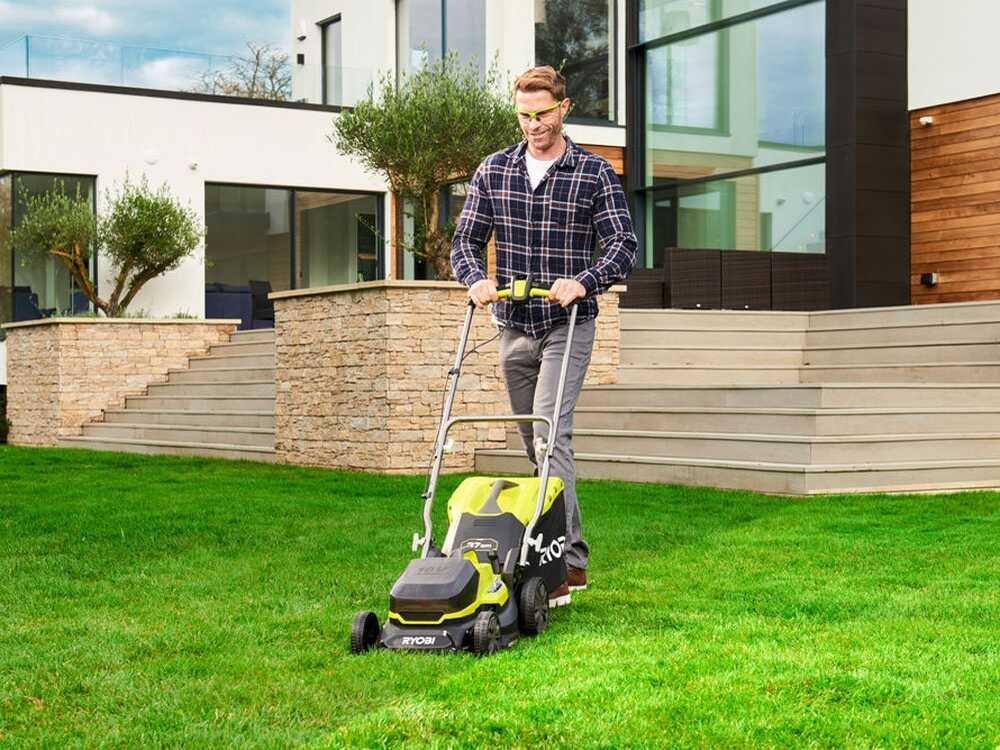 Cortacésped eléctrico de batería RYOBI RY18LM37A-140 - 18V - 4Ah - saco de 45 l - corte de 37 cm - Imagen 2