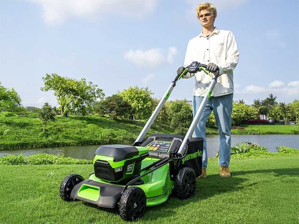 Greenworks GD60LM51SP - Cortacésped autopropulsado de batería - BATERÍA Y CARGADOR NO ESTÁN INCLUIDOS - Imagen 2