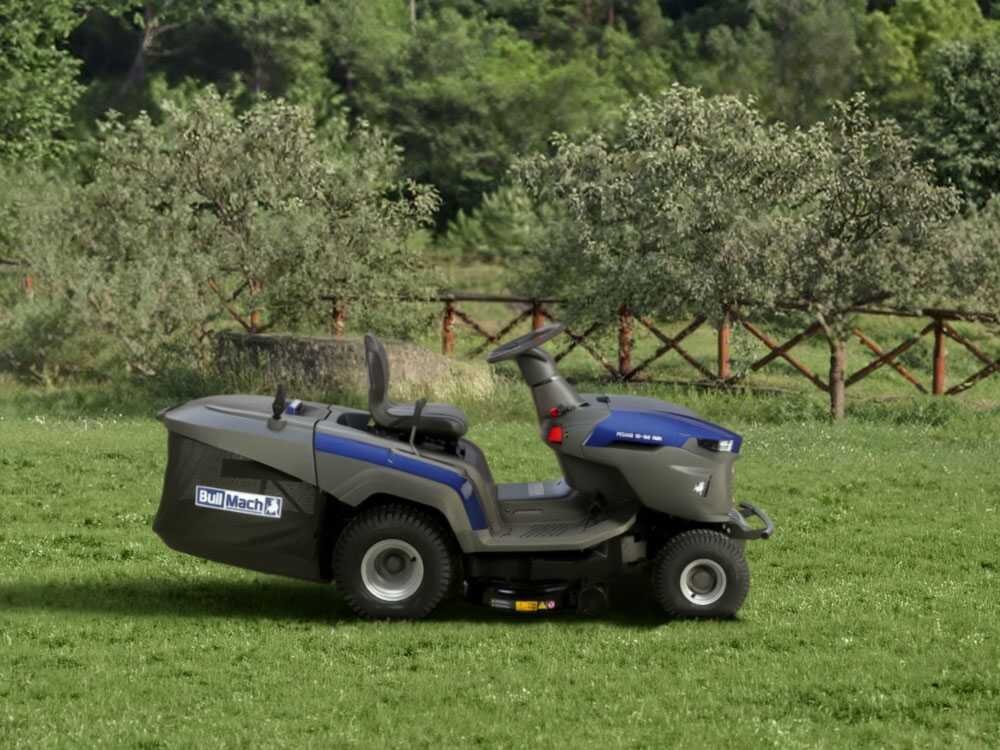 BullMach PEGASO 95-160 RMH - Tractor cortacésped con cambio hidrostático - Recogedor - Mulching - Imagen 3